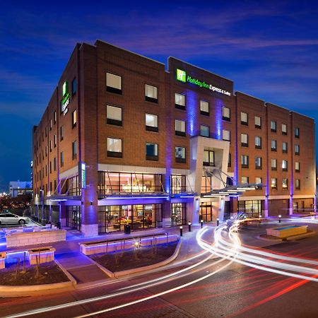 Holiday Inn Express & Suites Oklahoma City Downtown - Bricktown By Ihg Esterno foto