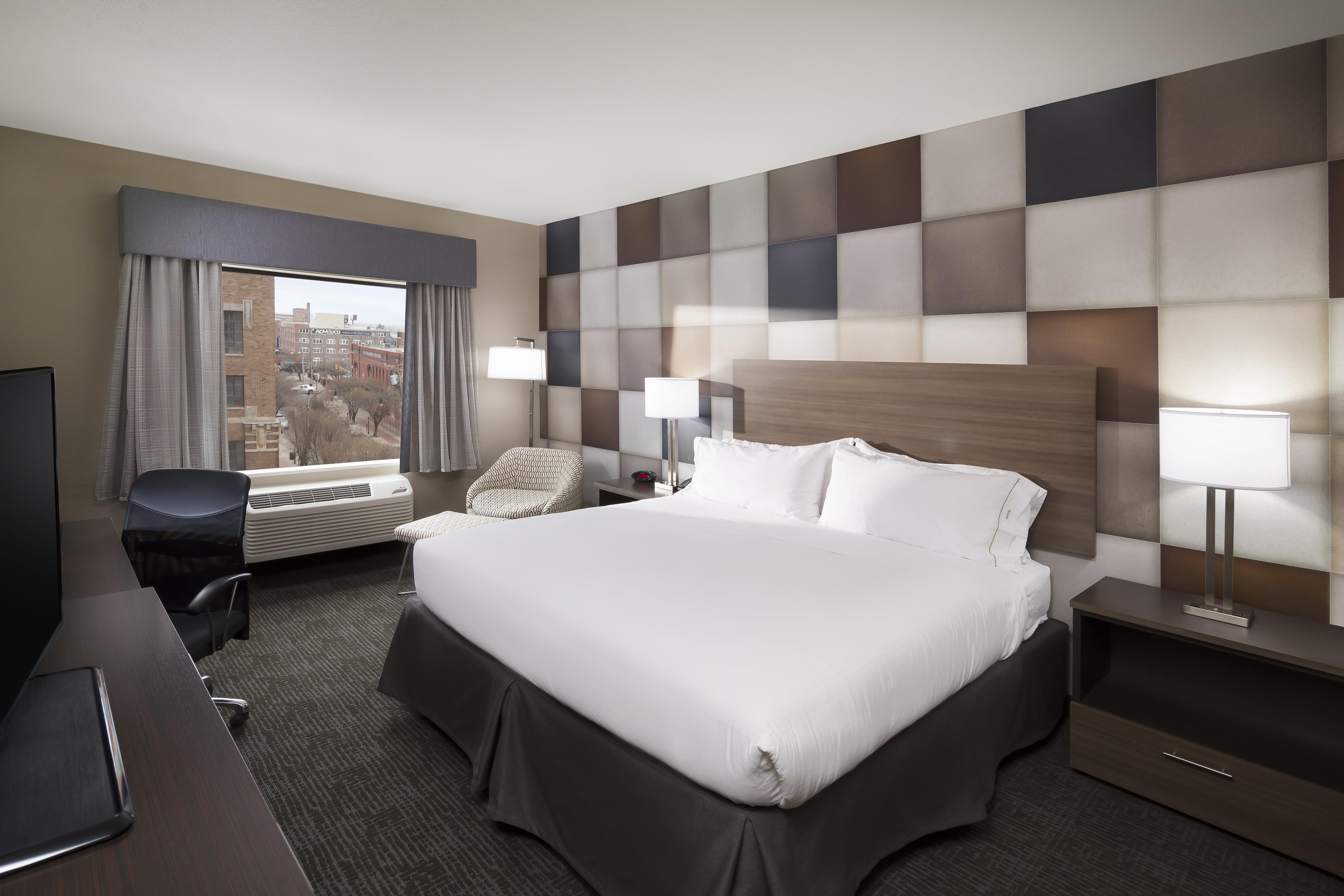 Holiday Inn Express & Suites Oklahoma City Downtown - Bricktown By Ihg Esterno foto