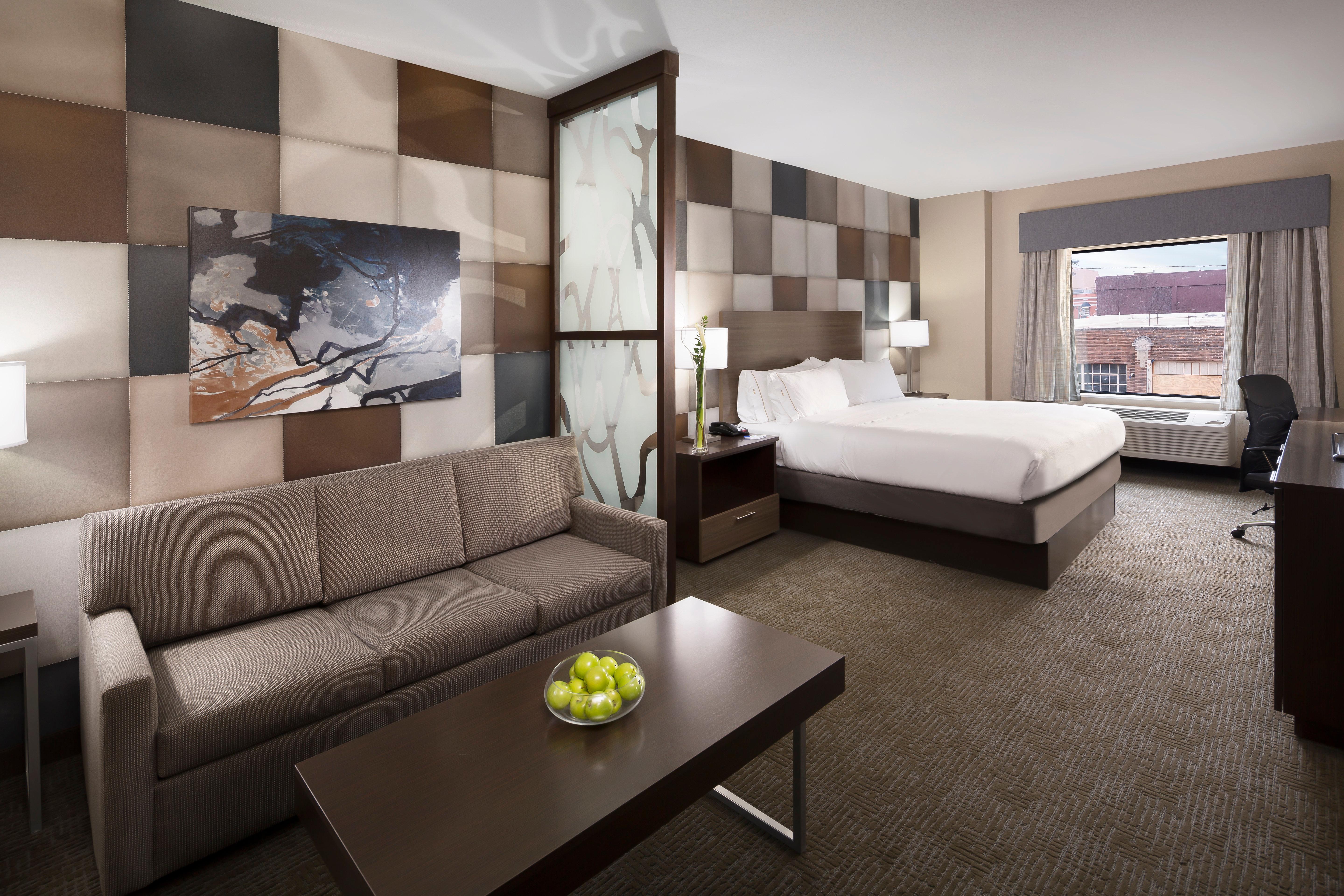 Holiday Inn Express & Suites Oklahoma City Downtown - Bricktown By Ihg Esterno foto