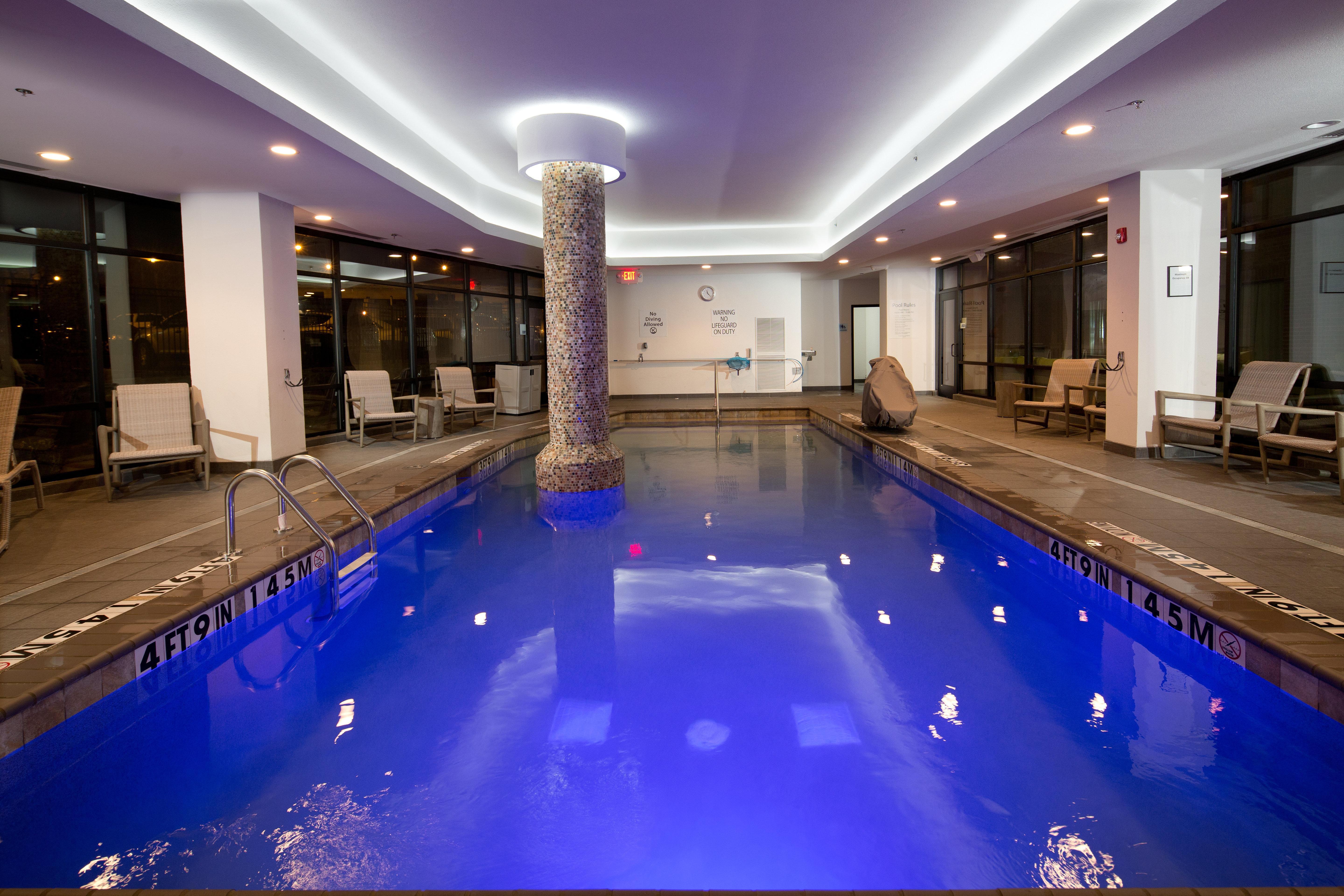 Holiday Inn Express & Suites Oklahoma City Downtown - Bricktown By Ihg Esterno foto