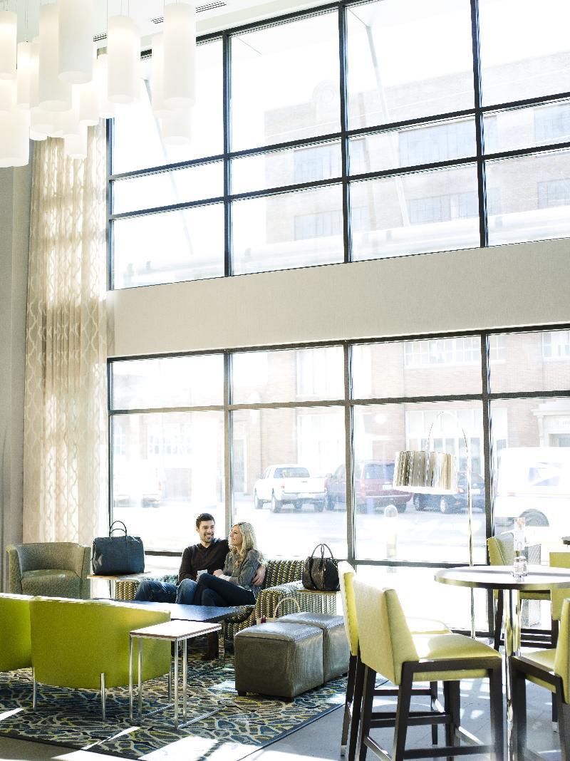 Holiday Inn Express & Suites Oklahoma City Downtown - Bricktown By Ihg Esterno foto
